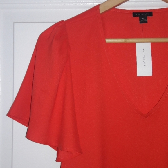 NEW!! Ann Taylor | V-Neck Flutter Sleeve Top - Picture 4 of 5